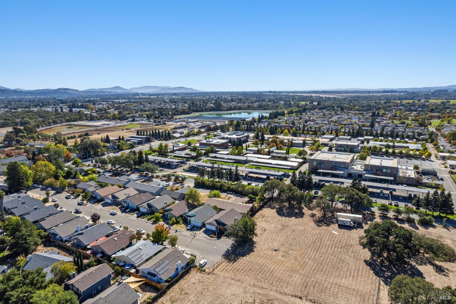 468 Ginny Drive Windsor CA 95492