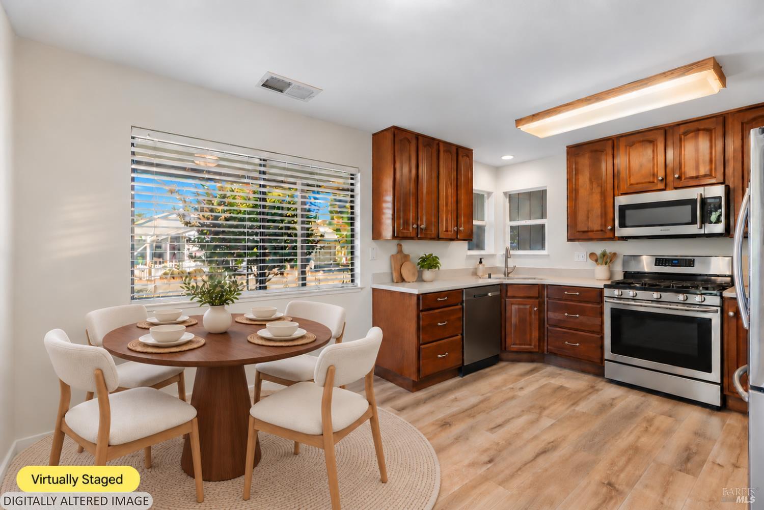 468 Ginny Drive Windsor CA 95492