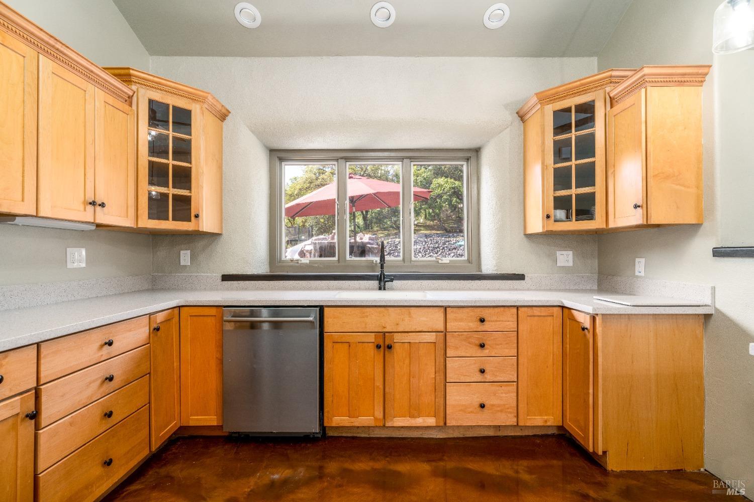 5510-5500 Parducci Road Ukiah CA 95482