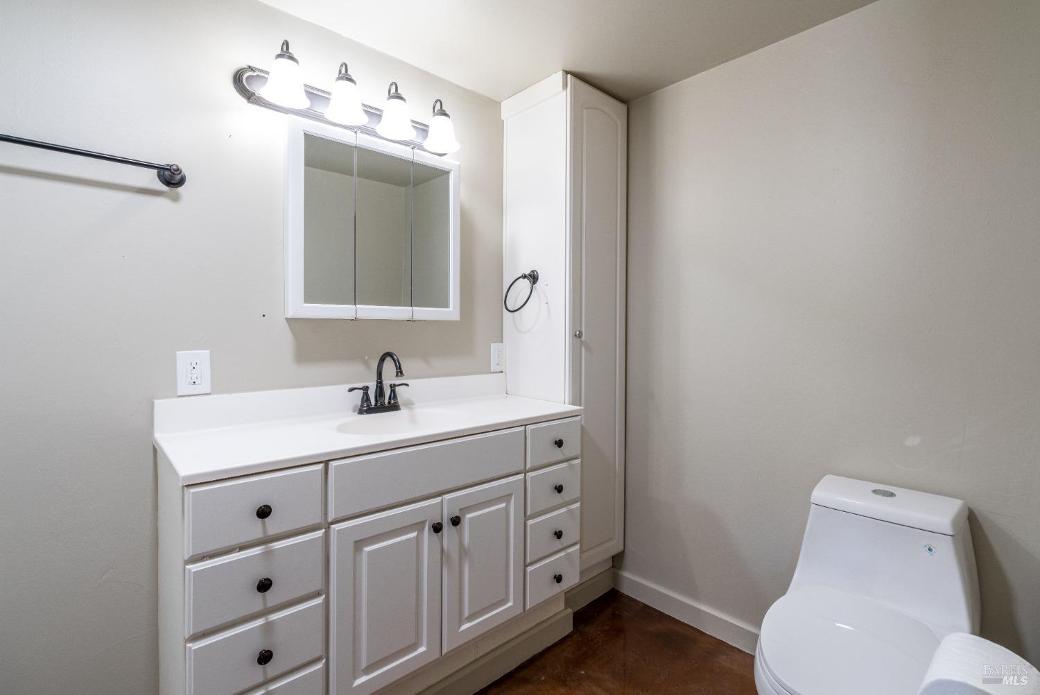 5510-5500 Parducci Road Ukiah CA 95482