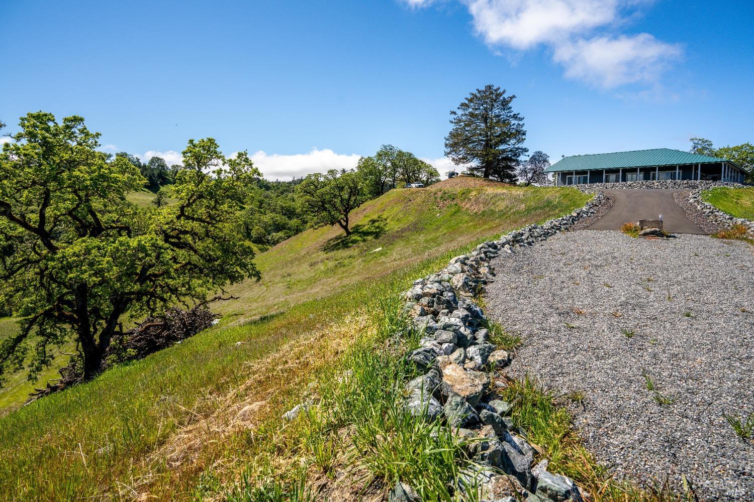 5510-5500 Parducci Road Ukiah CA 95482
