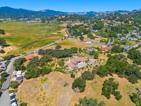 10 Deer Island Lane Novato CA 94945