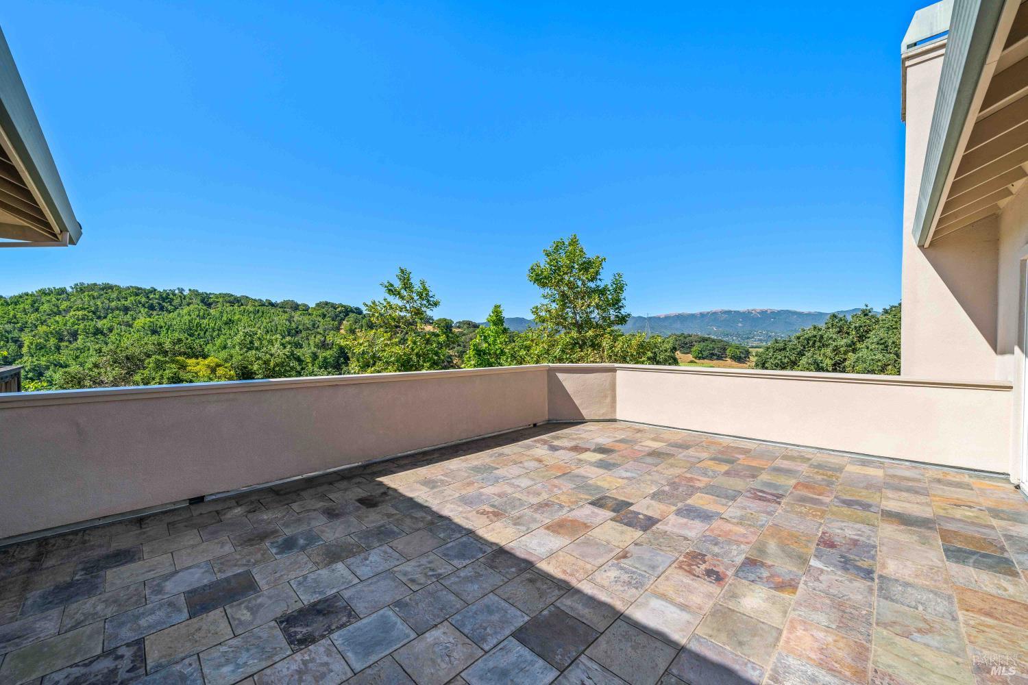 10 Deer Island Lane Novato CA 94945