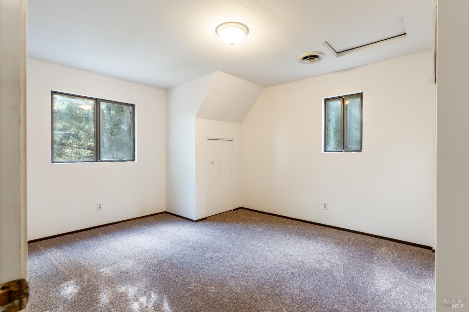 24009 Primrose Court Willits CA 95490