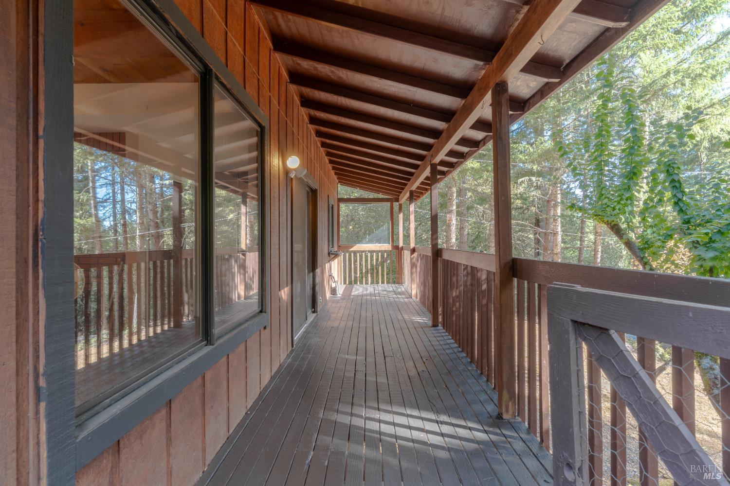 24009 Primrose Court Willits CA 95490