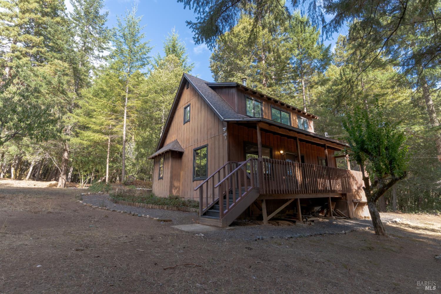 24009 Primrose Court Willits CA 95490