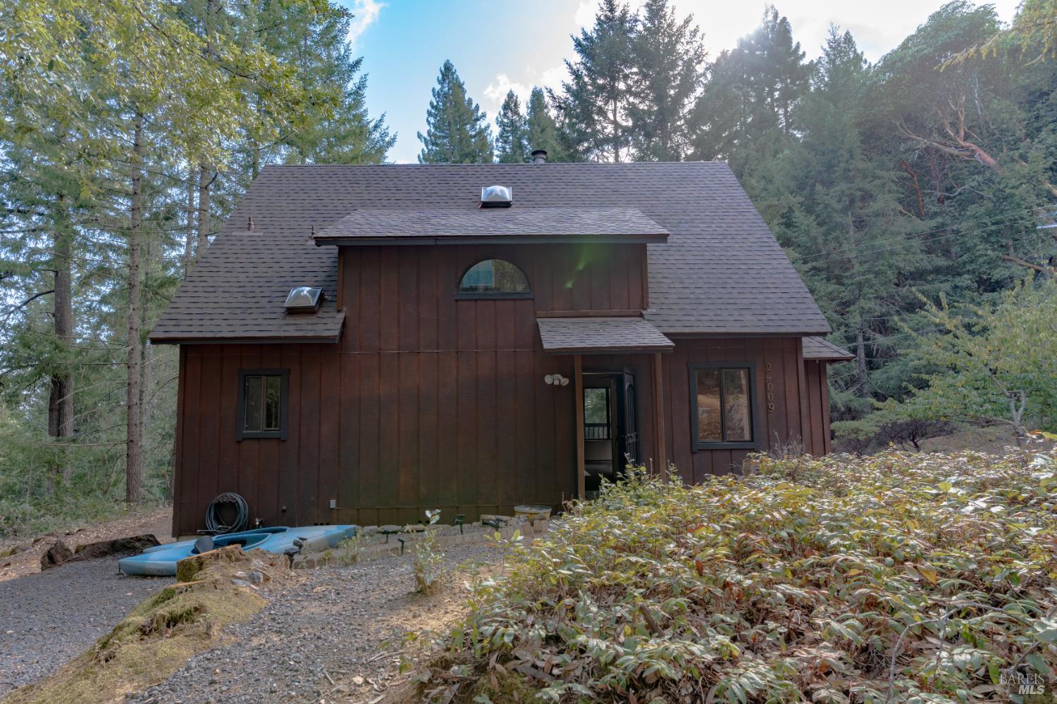 24009 Primrose Court Willits CA 95490