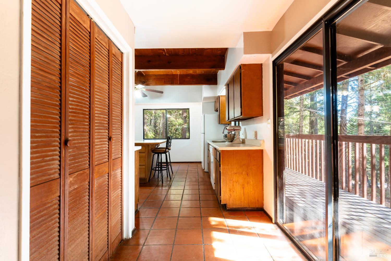 24009 Primrose Court Willits CA 95490
