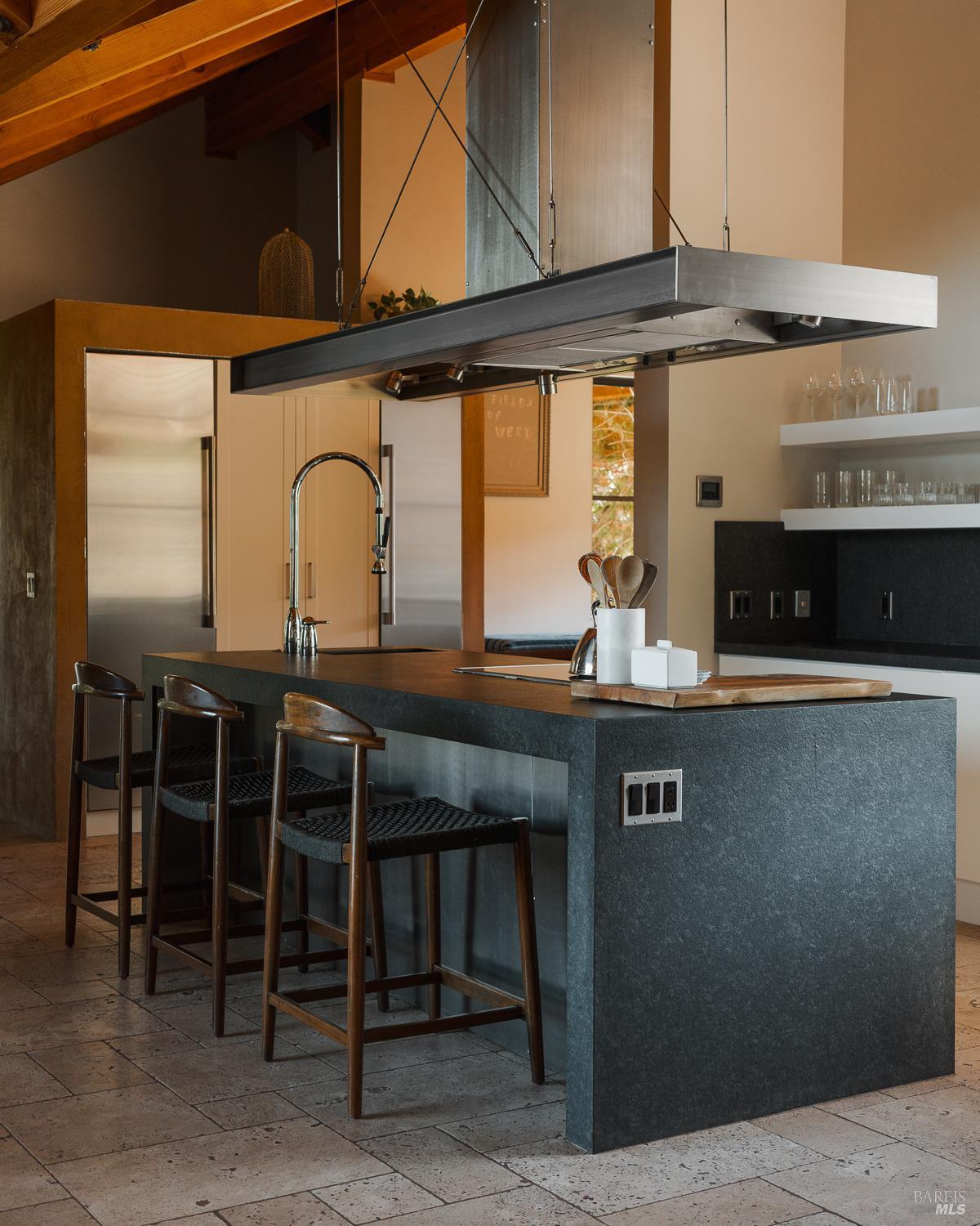 4758 Burke Hill Drive Ukiah CA 95482
