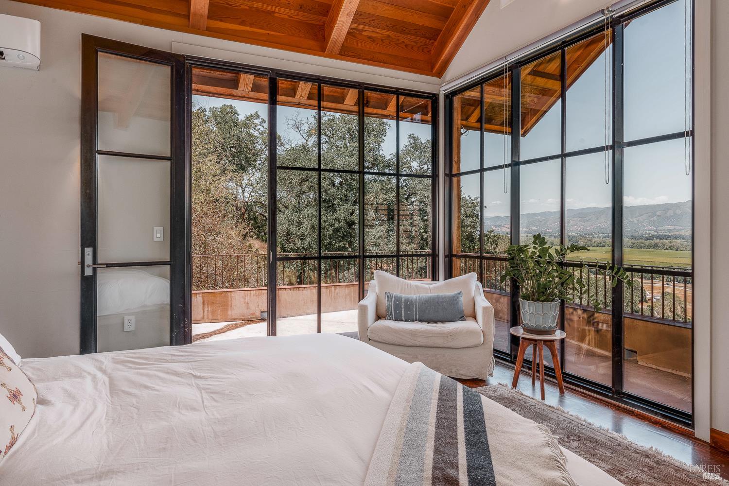 4758 Burke Hill Drive Ukiah CA 95482