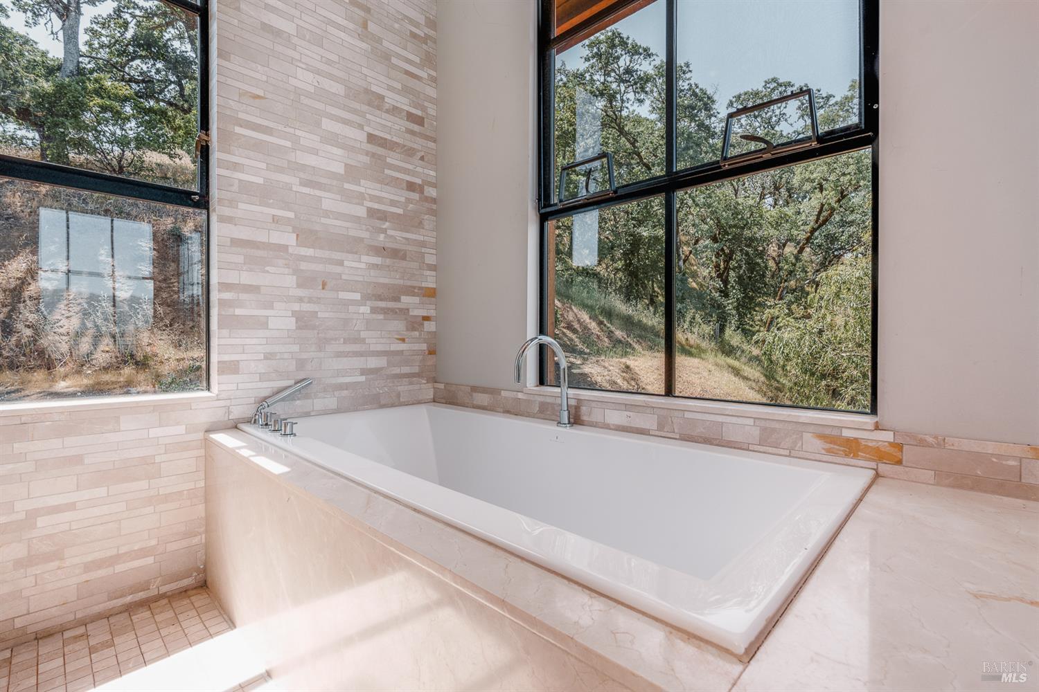 4758 Burke Hill Drive Ukiah CA 95482