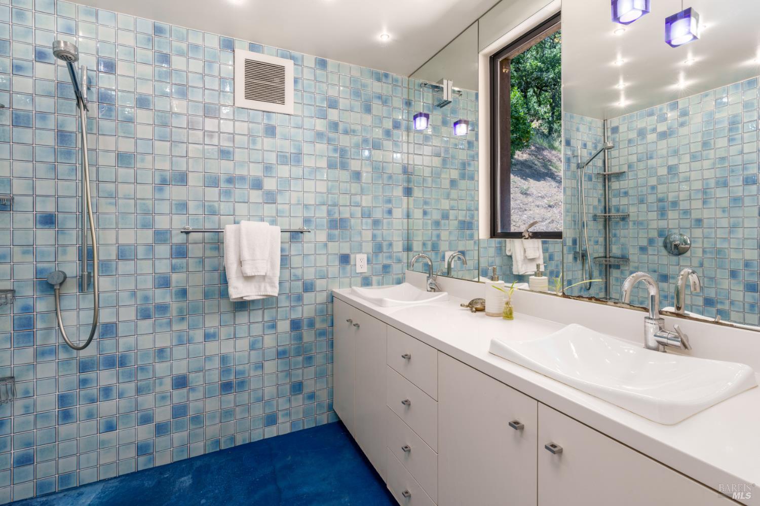 4758 Burke Hill Drive Ukiah CA 95482