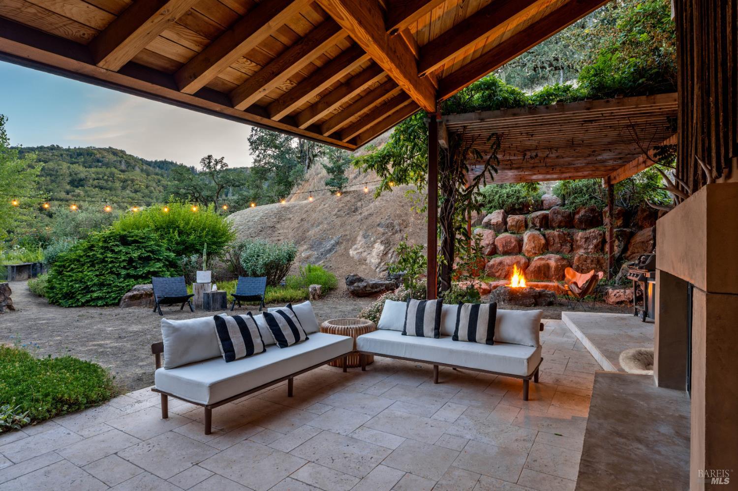 4758 Burke Hill Drive Ukiah CA 95482
