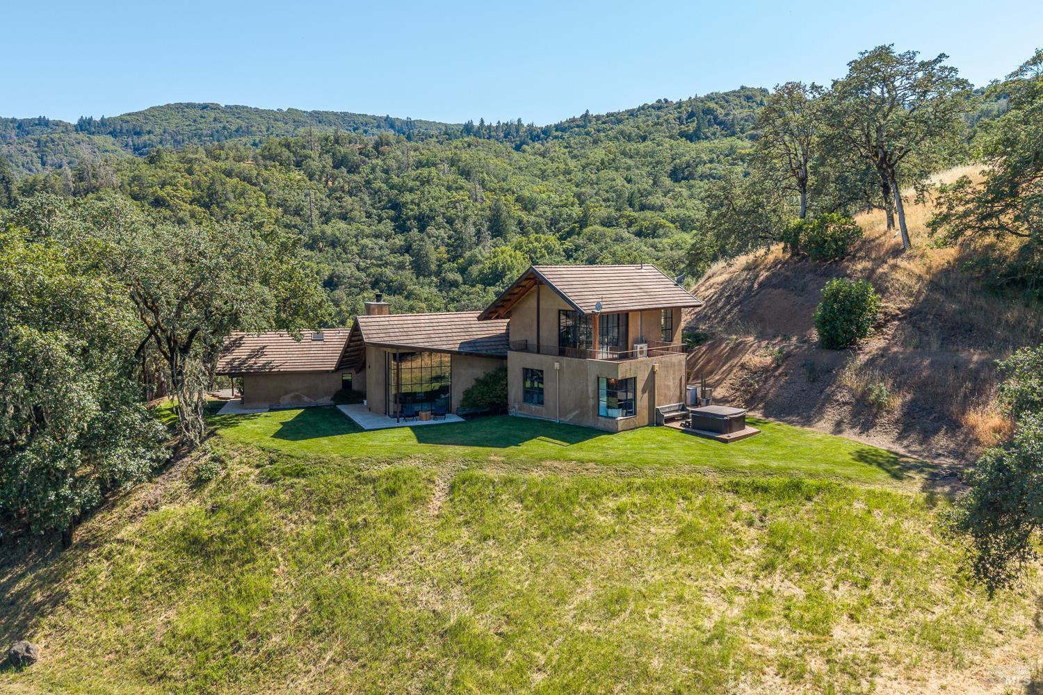 4758 Burke Hill Drive Ukiah CA 95482