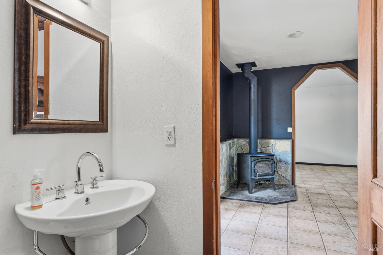 4758 Burke Hill Drive Ukiah CA 95482
