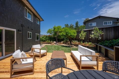 88 Lucas Park Drive San Rafael CA 94903