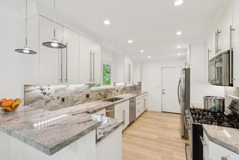 46 Drakewood Lane Novato CA 94949