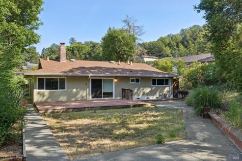 46 Drakewood Lane Novato CA 94949