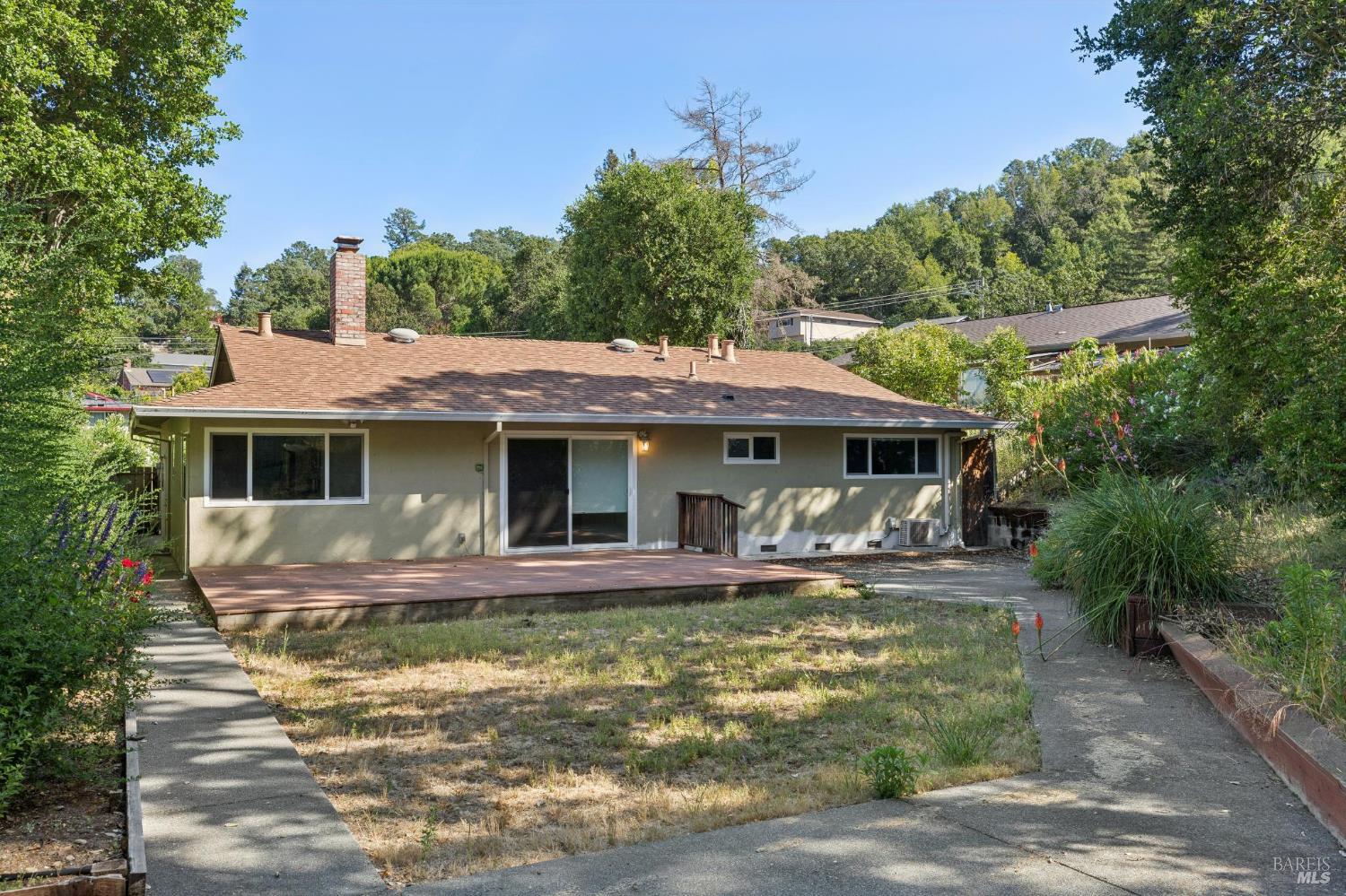 46 Drakewood Lane Novato CA 94947