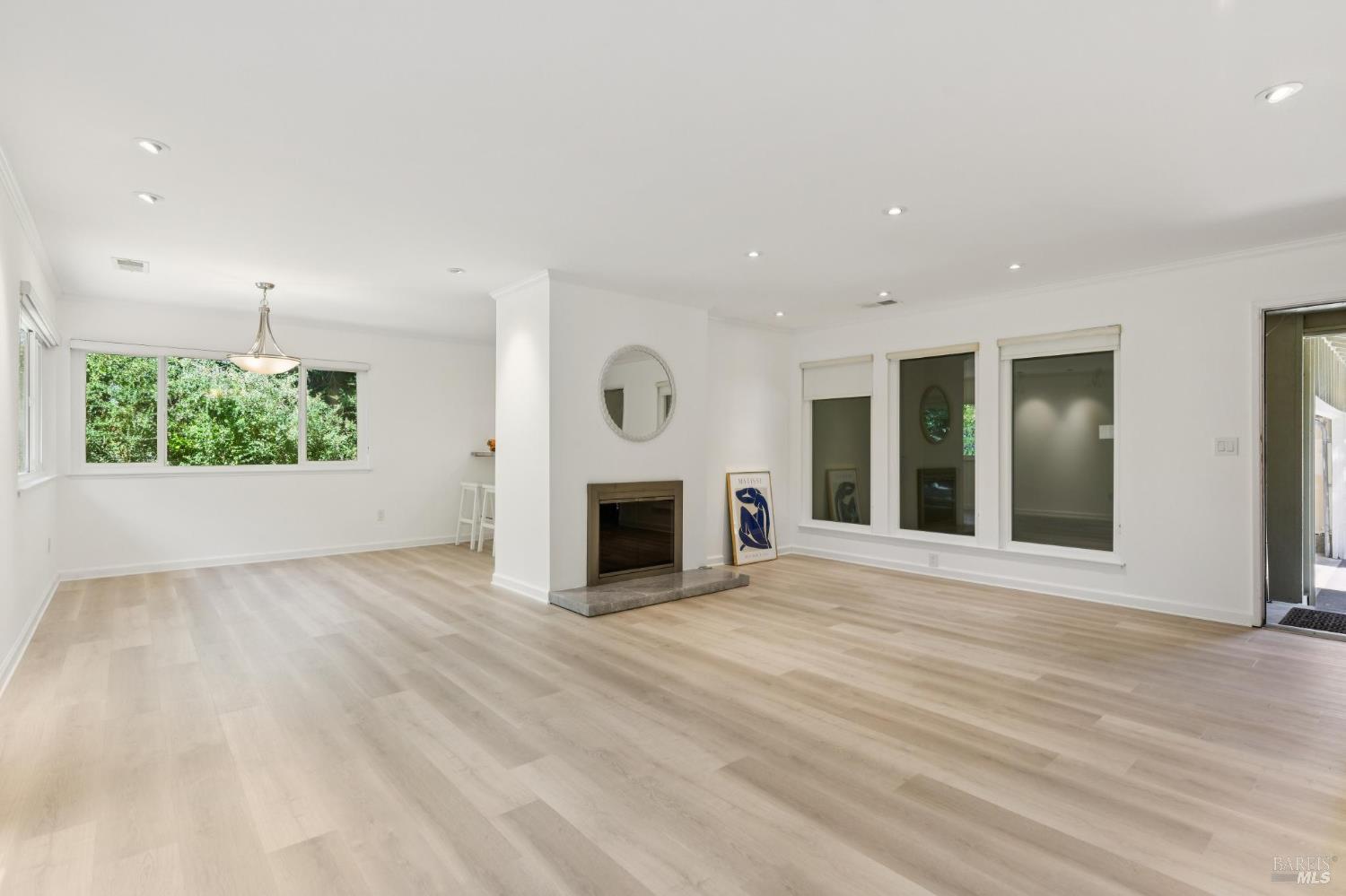 46 Drakewood Lane Novato CA 94947