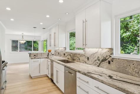 46 Drakewood Lane Novato CA 94949