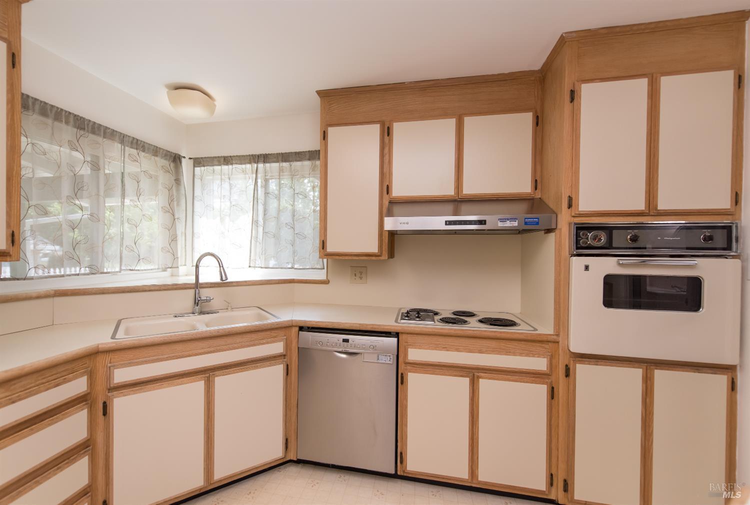 3371 Mayette Avenue Santa Rosa CA 95405