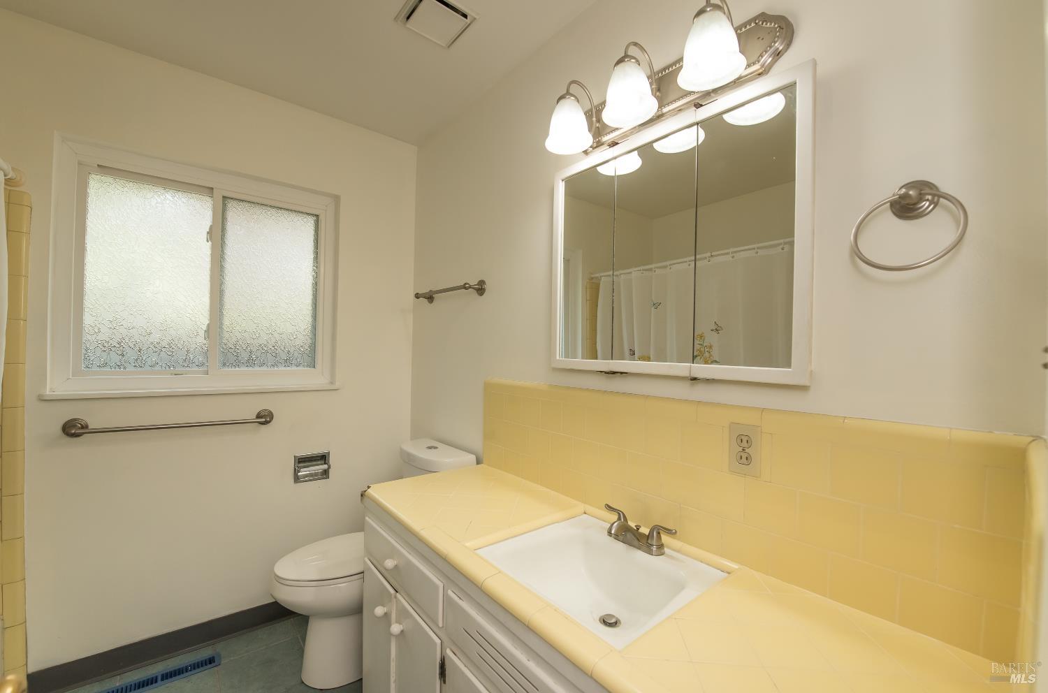 3371 Mayette Avenue Santa Rosa CA 95405