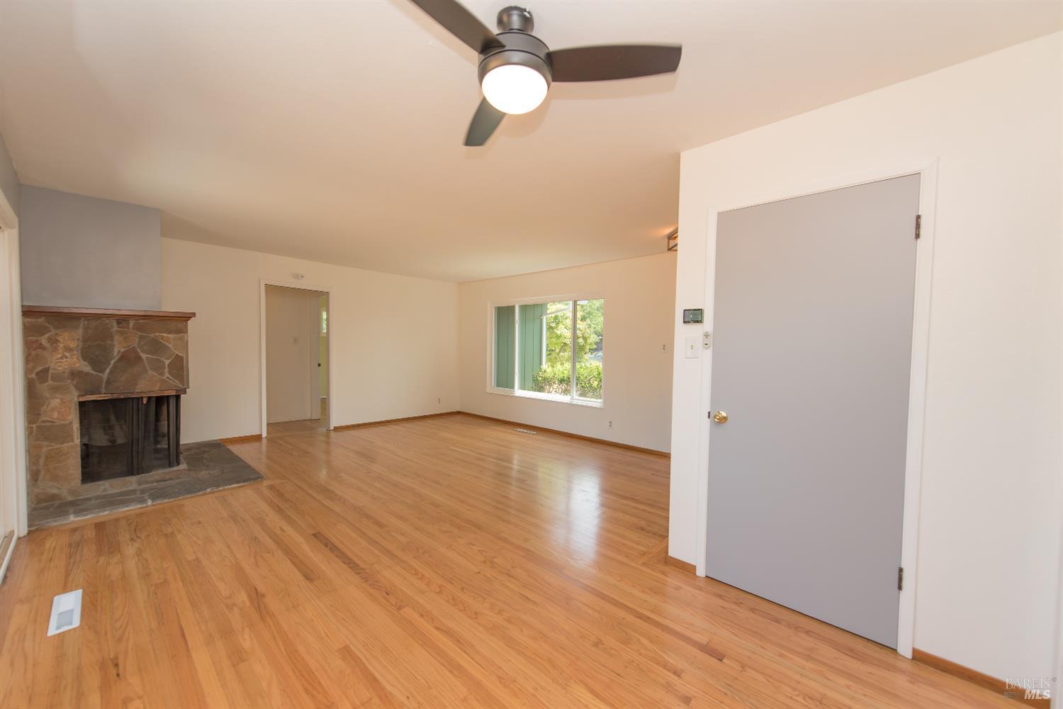 3371 Mayette Avenue Santa Rosa CA 95405