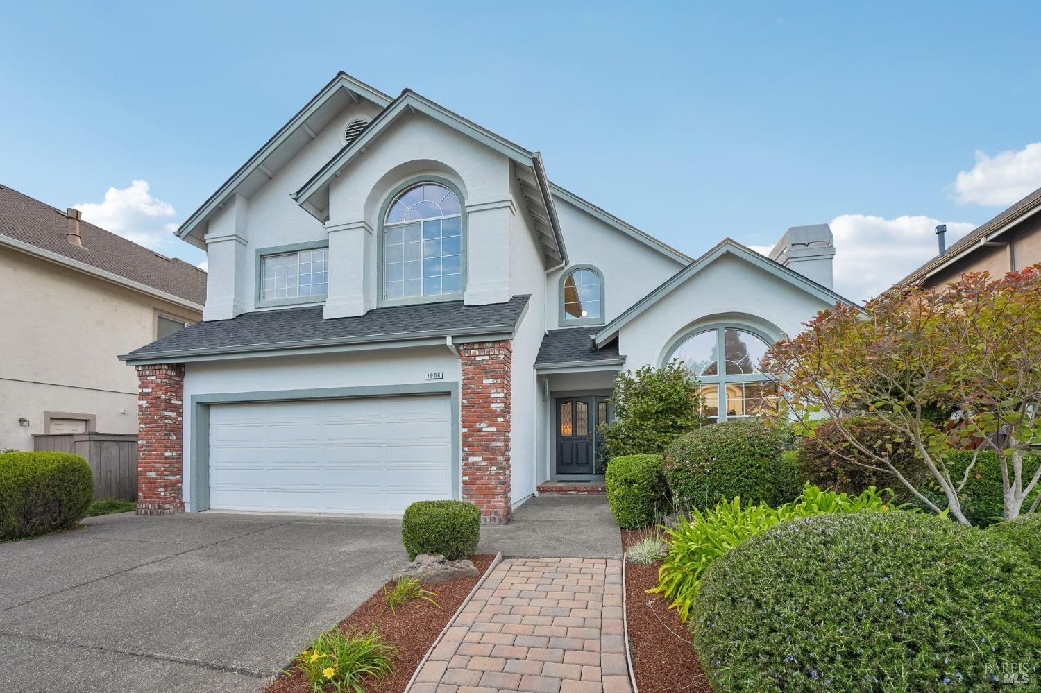 1006 Elsbree Lane Windsor CA 95492