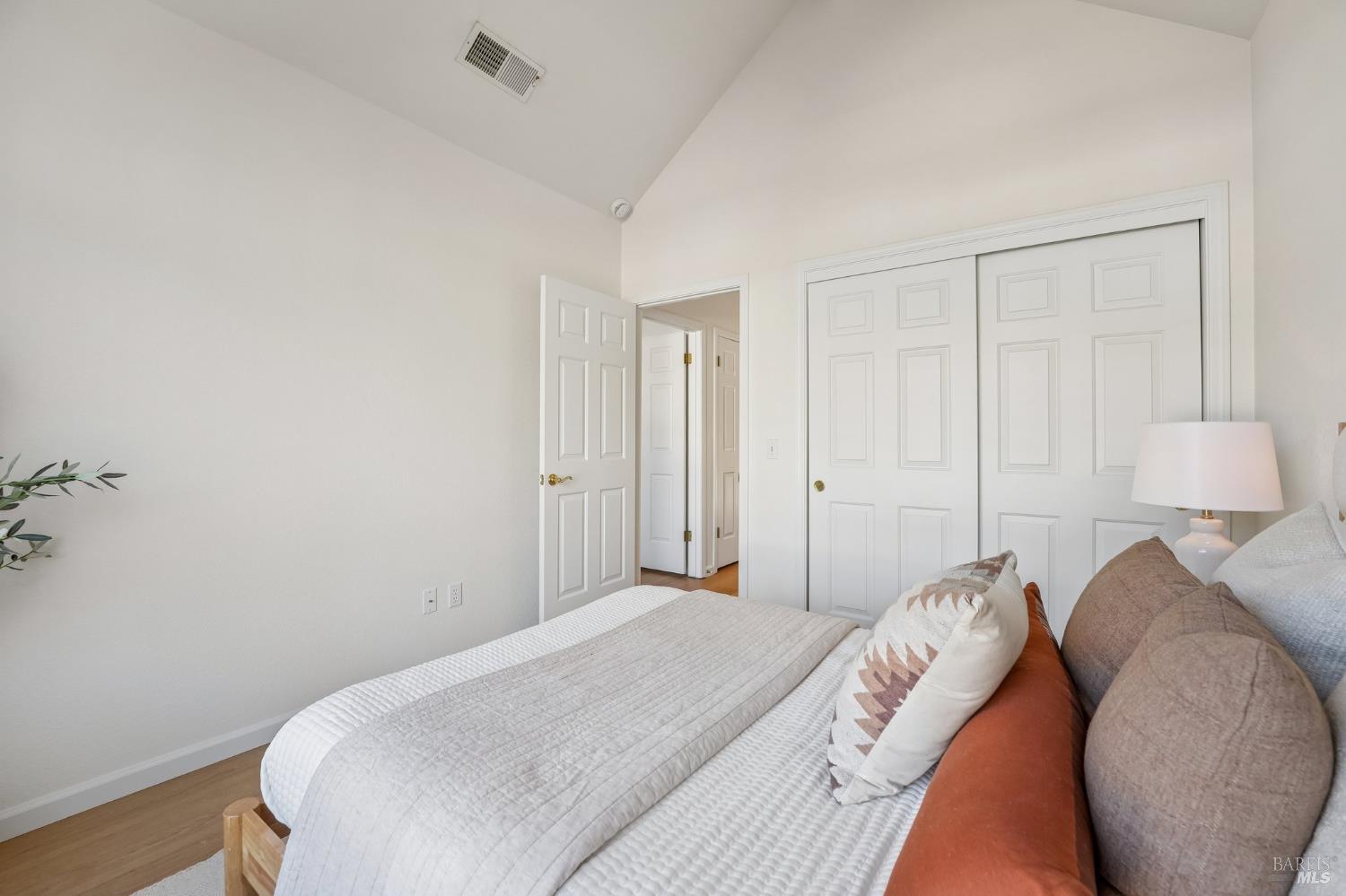 1006 Elsbree Lane Windsor CA 95492