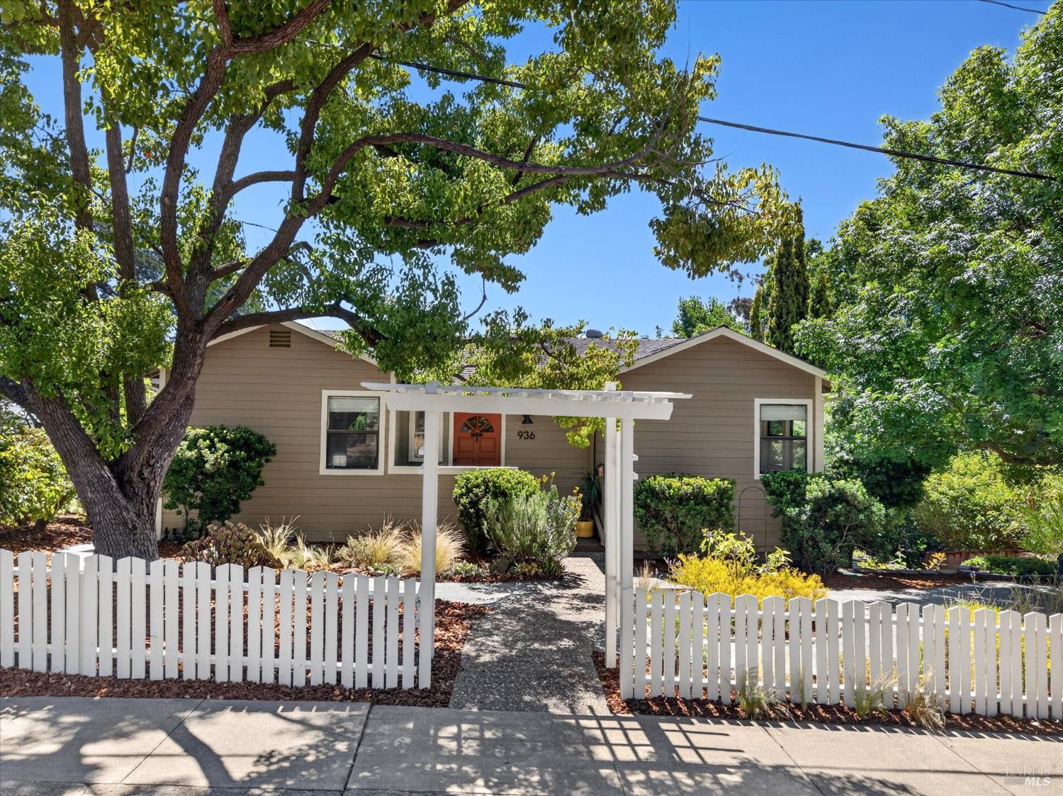 936 E 3rd Street Benicia CA 94510