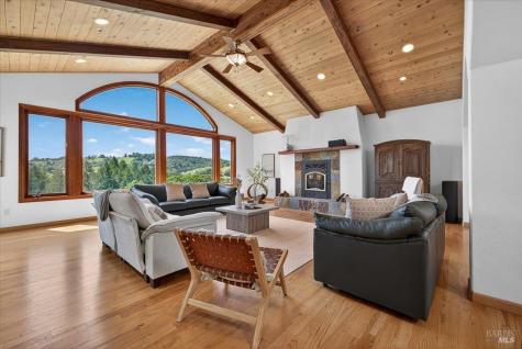 13404 Flora Ranch Road Healdsburg CA 95448