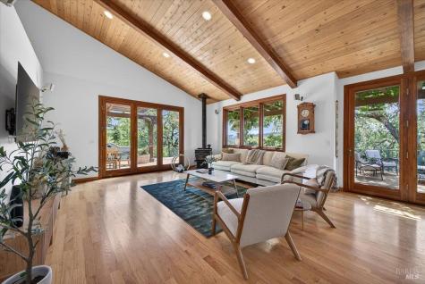 13404 Flora Ranch Road Healdsburg CA 95448