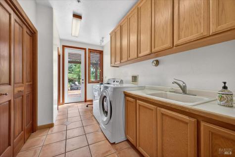 13404 Flora Ranch Road Healdsburg CA 95448
