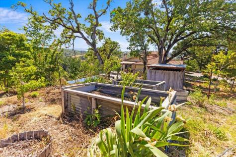 13404 Flora Ranch Road Healdsburg CA 95448