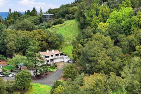 936 Valley View Drive Healdsburg CA 95448