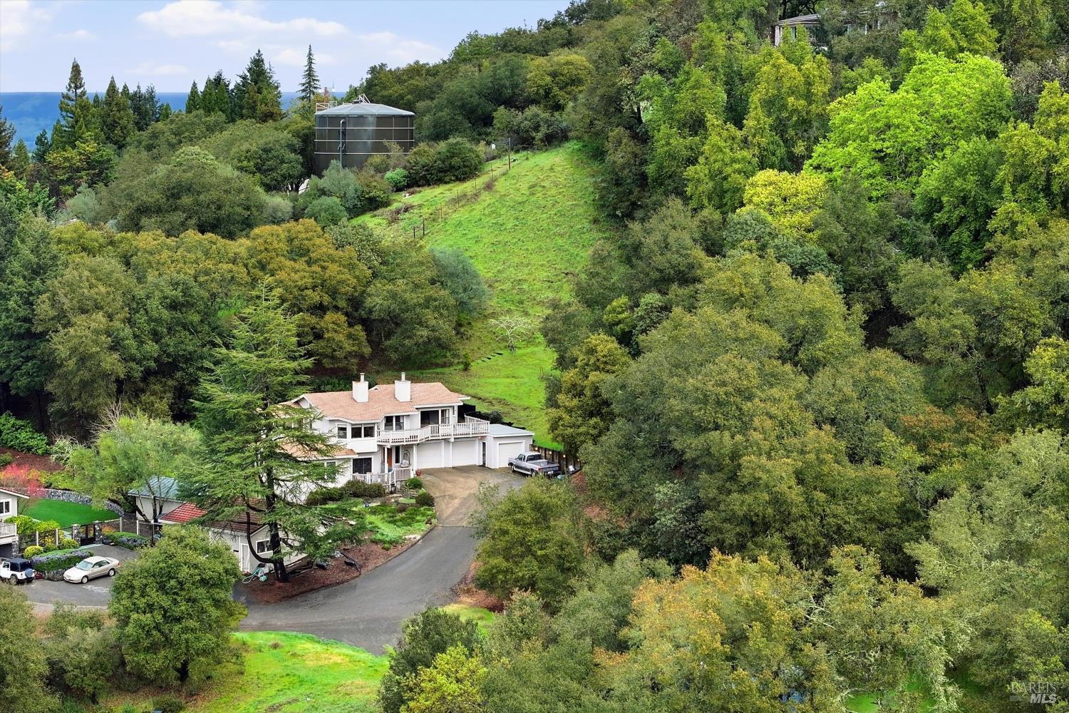 936 Valley View Drive Healdsburg CA 95448
