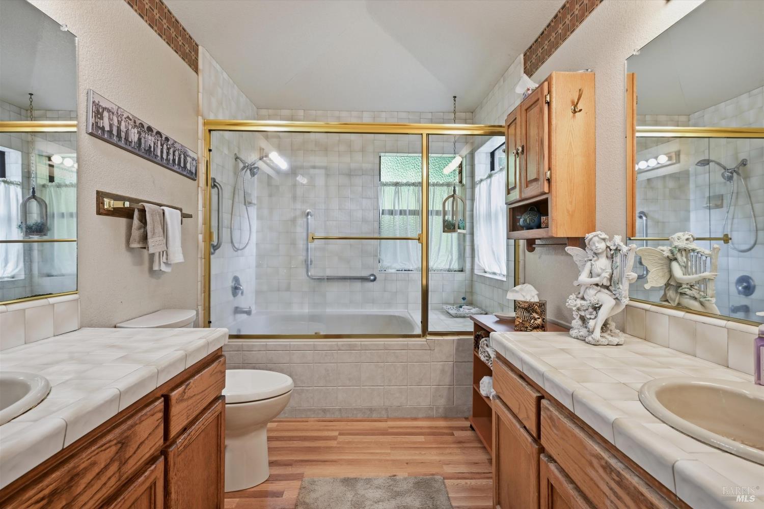 936 Valley View Drive Healdsburg CA 95448