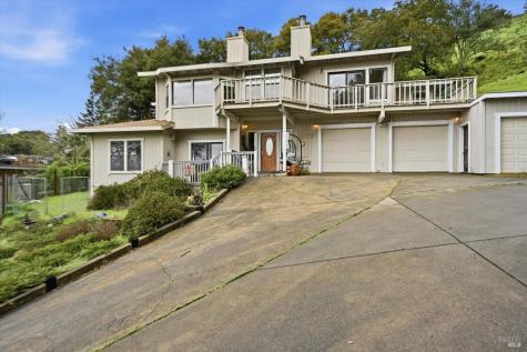 936 Valley View Drive Healdsburg CA 95448