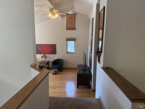 936 Valley View Drive Healdsburg CA 95448