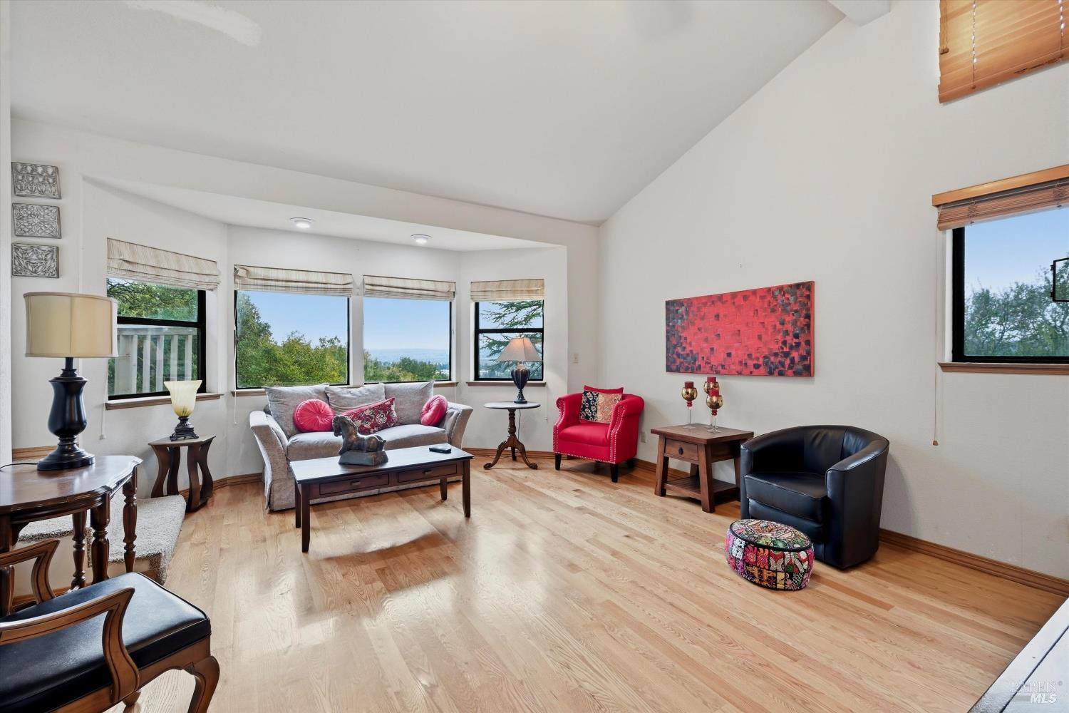 936 Valley View Drive Healdsburg CA 95448