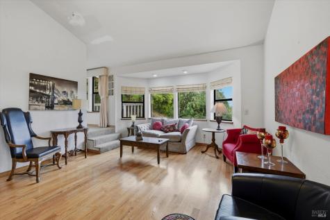 936 Valley View Drive Healdsburg CA 95448