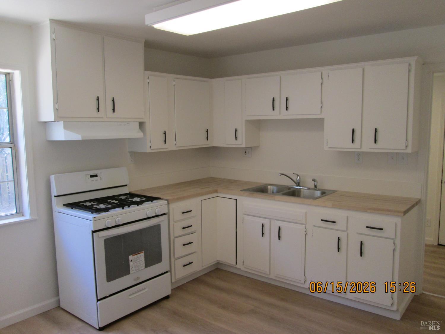 1 Betty Street Ukiah CA 95482