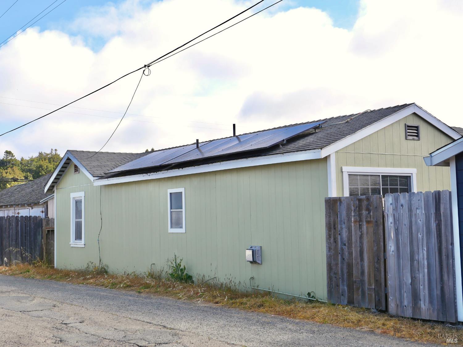 121 Livingston Street Fort Bragg CA 95437