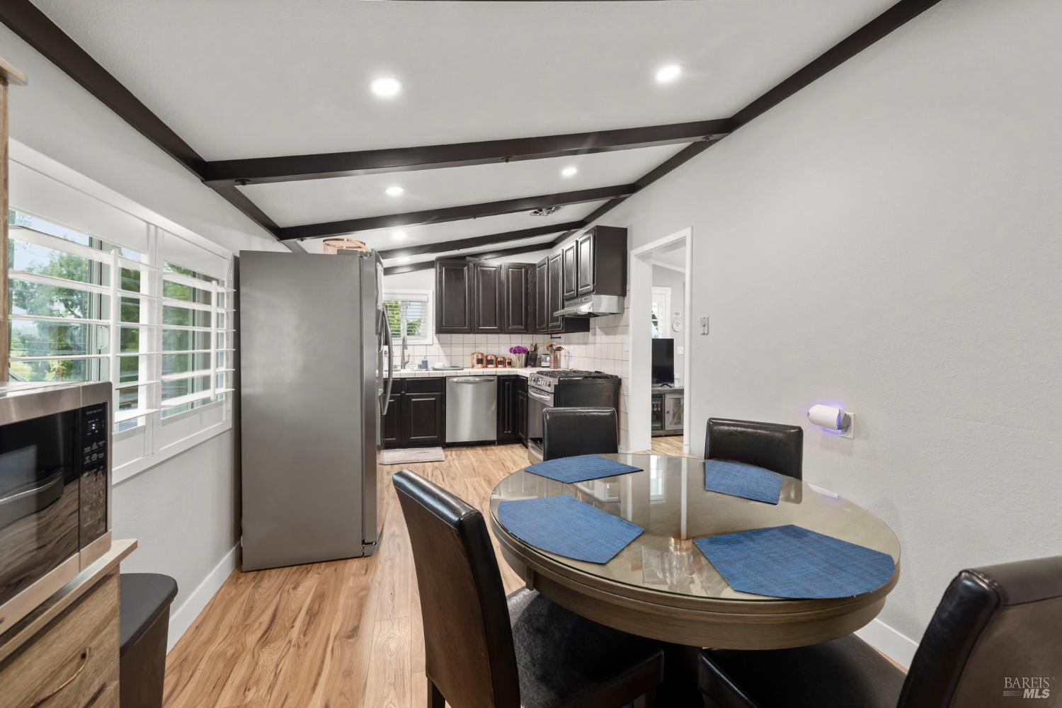473-477 Orchard Lane Penngrove CA 94951