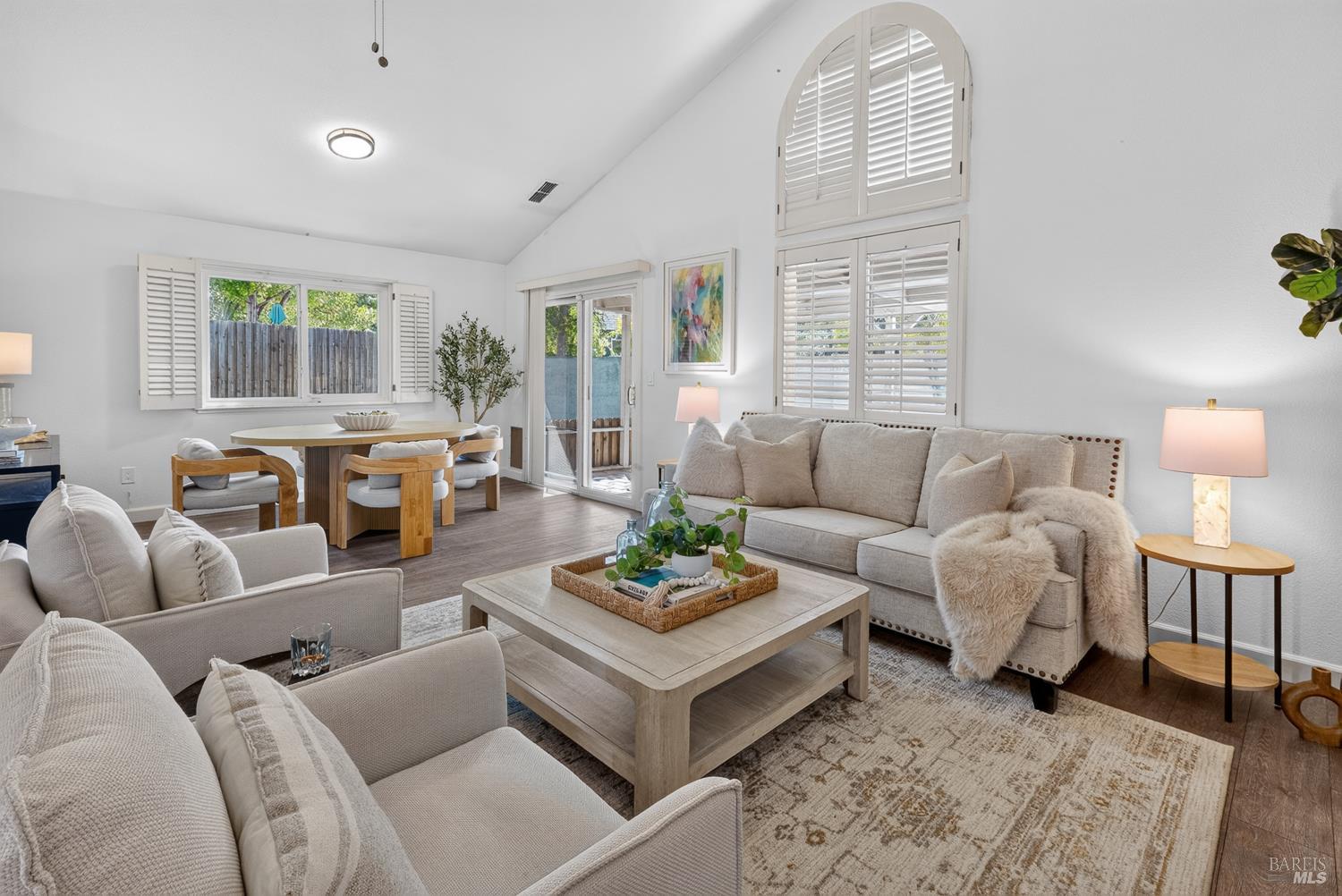 105 Victoria Court Dixon CA 95620