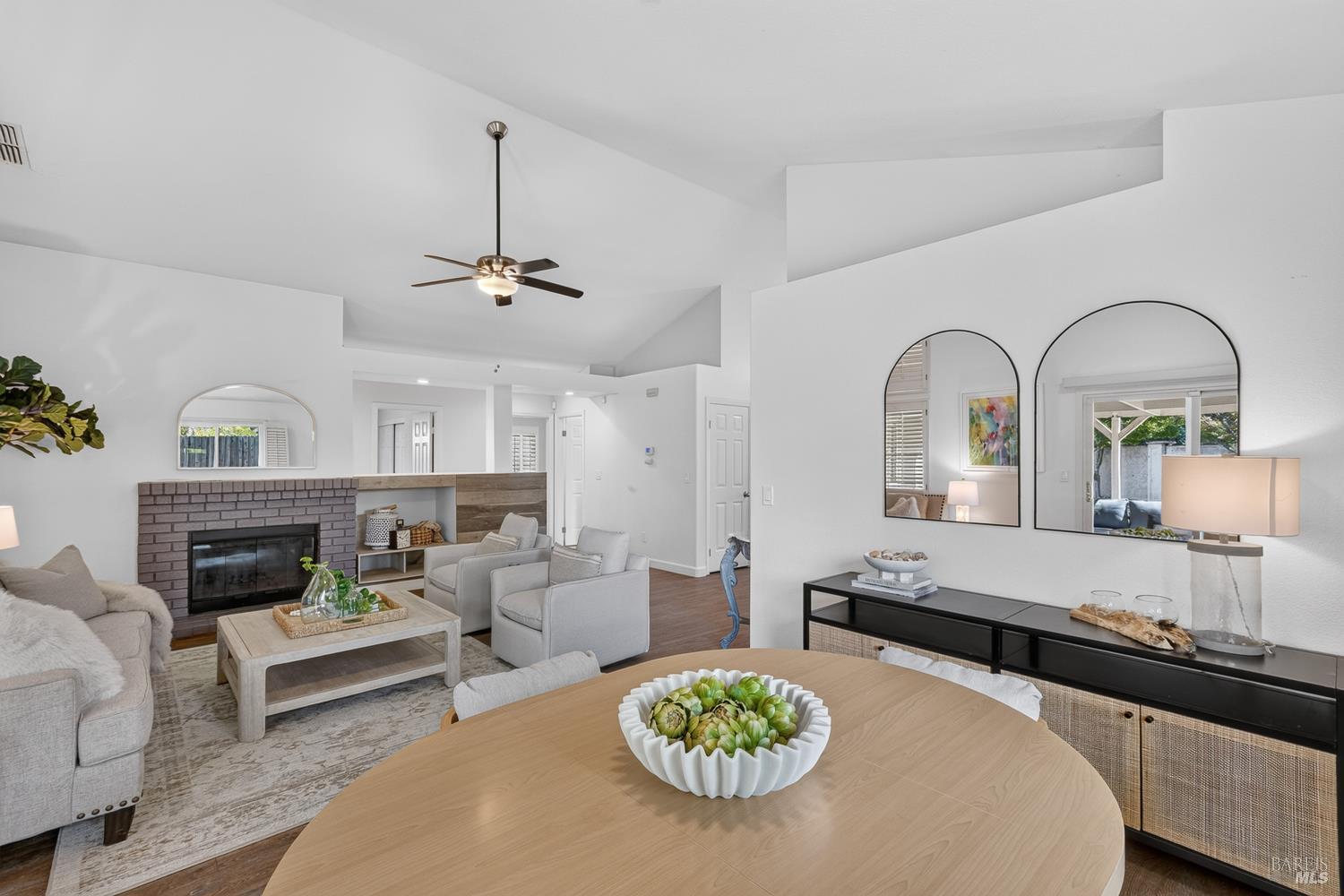 105 Victoria Court Dixon CA 95620