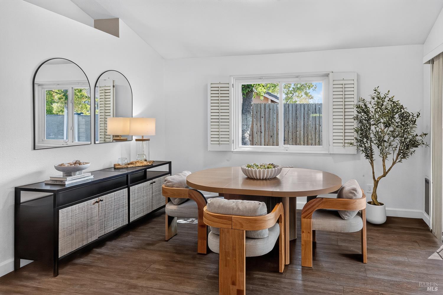 105 Victoria Court Dixon CA 95620