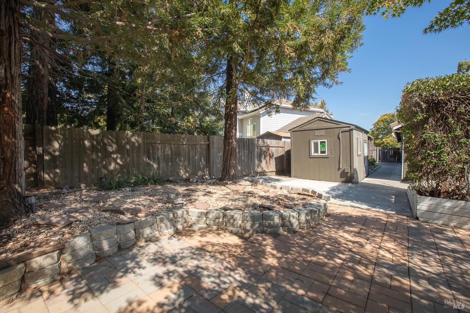 105 Victoria Court Dixon CA 95620