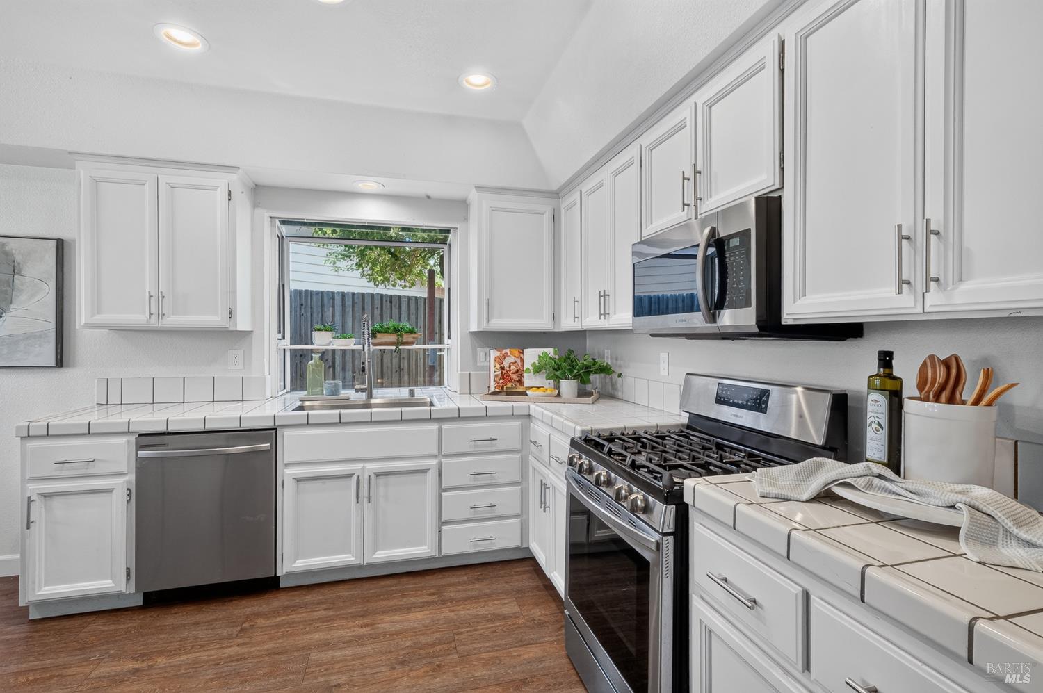 105 Victoria Court Dixon CA 95620